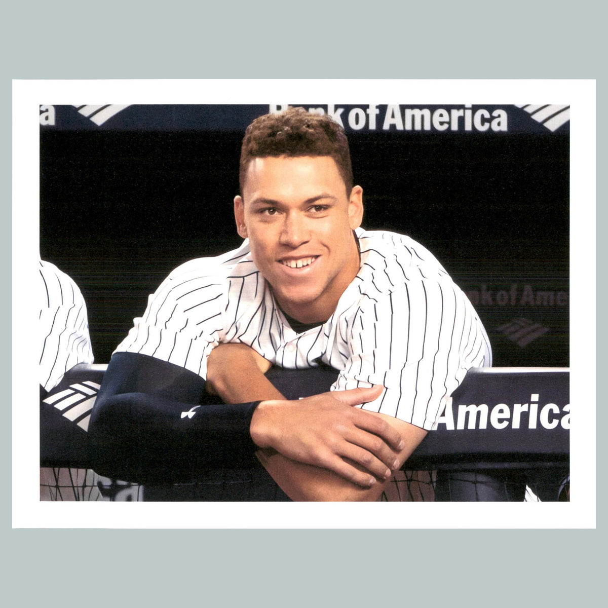 0153 P -8X10 Aaron Judge Leaning on Railing Glossy Photo Fast Shipping BBL