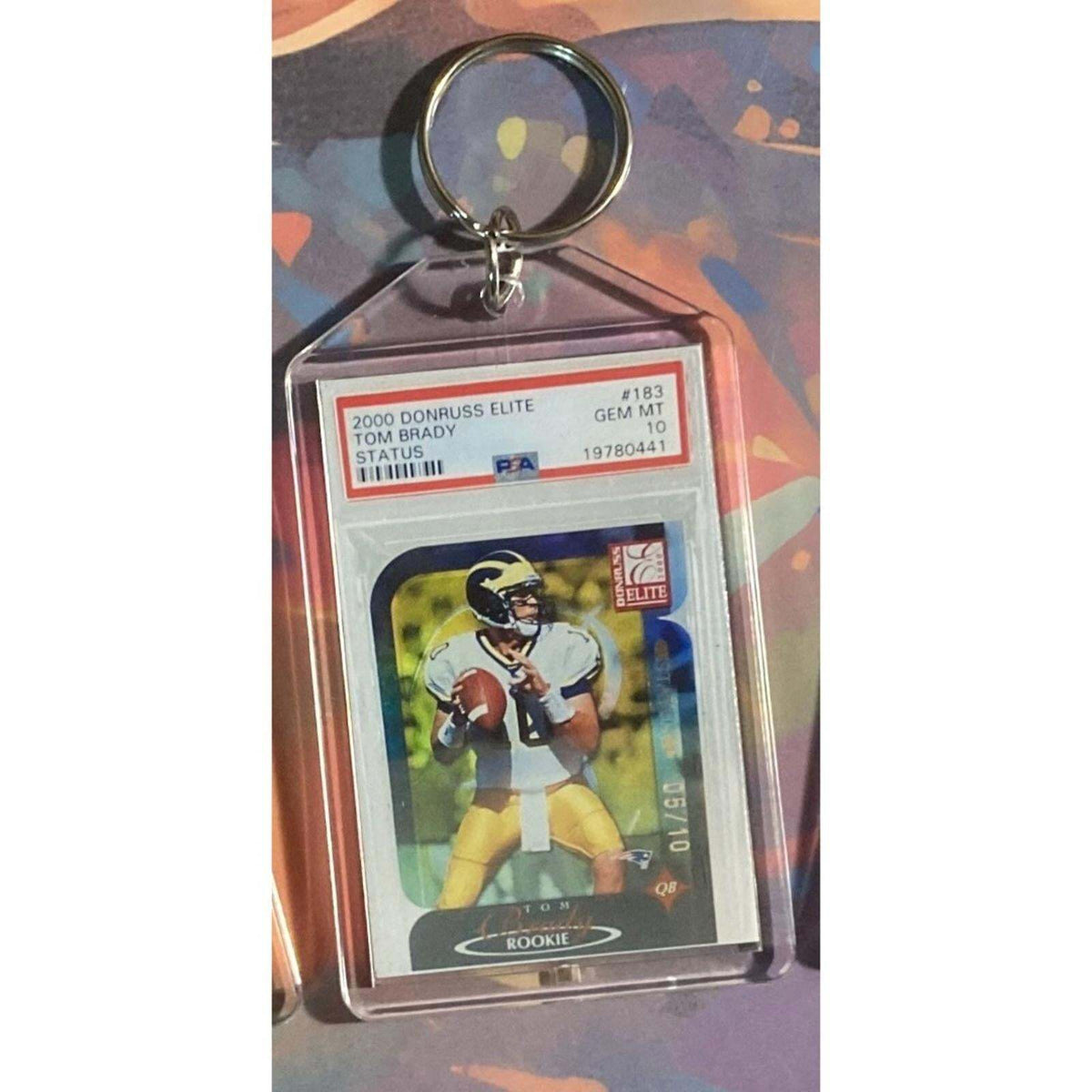 3265 Tom Brady 2000 Donruss Elite Status Custom Hand Made Novelty Keychain-Gift