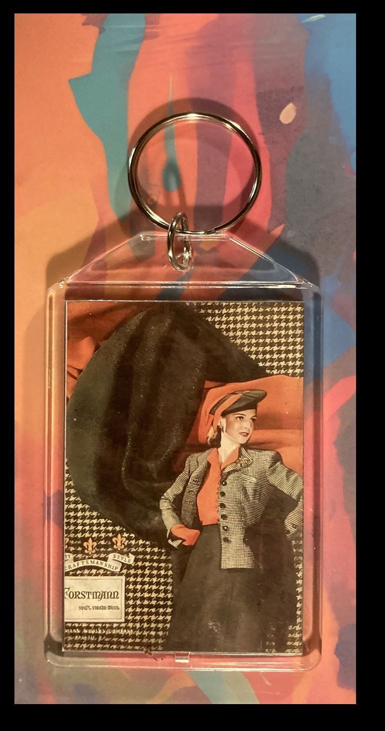 3328 Ad Fashion From The 40s Custom Hand Made Keychain - Makes A Great Gift