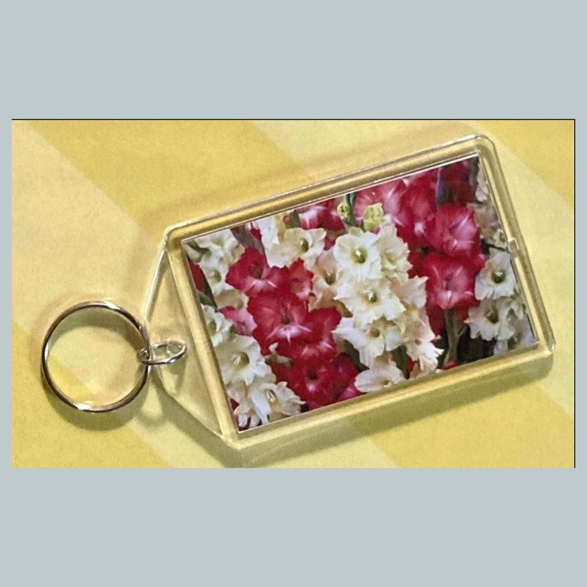 3705 Flowers - Gladiolus Custom Hand Made Keychain
