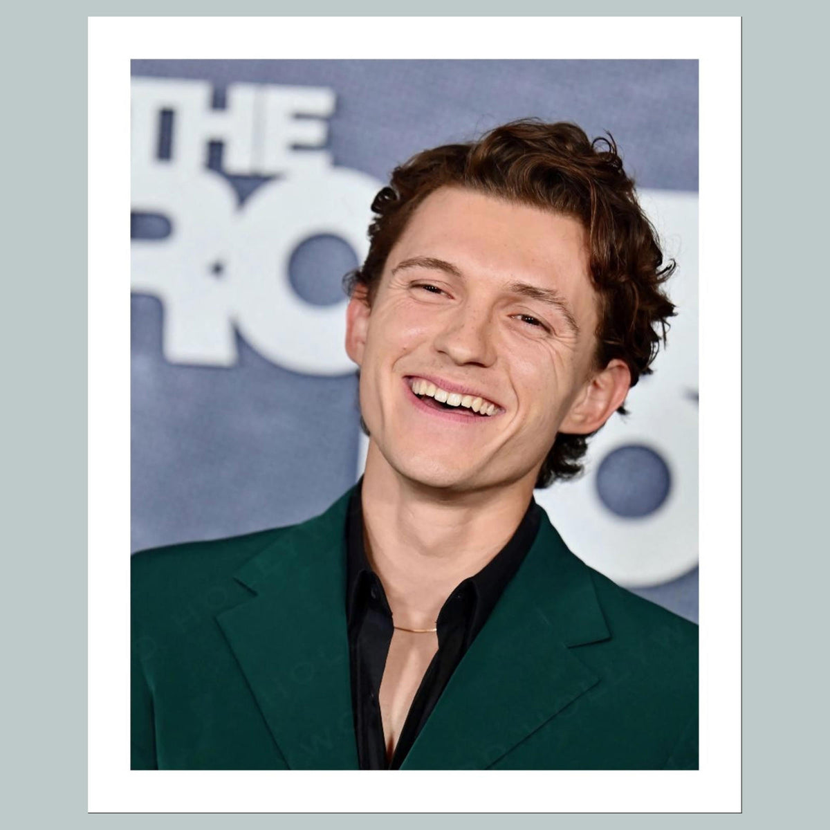 1640 Tom Holland 8x10 Glossy Photo- Fast-Secure Shipping