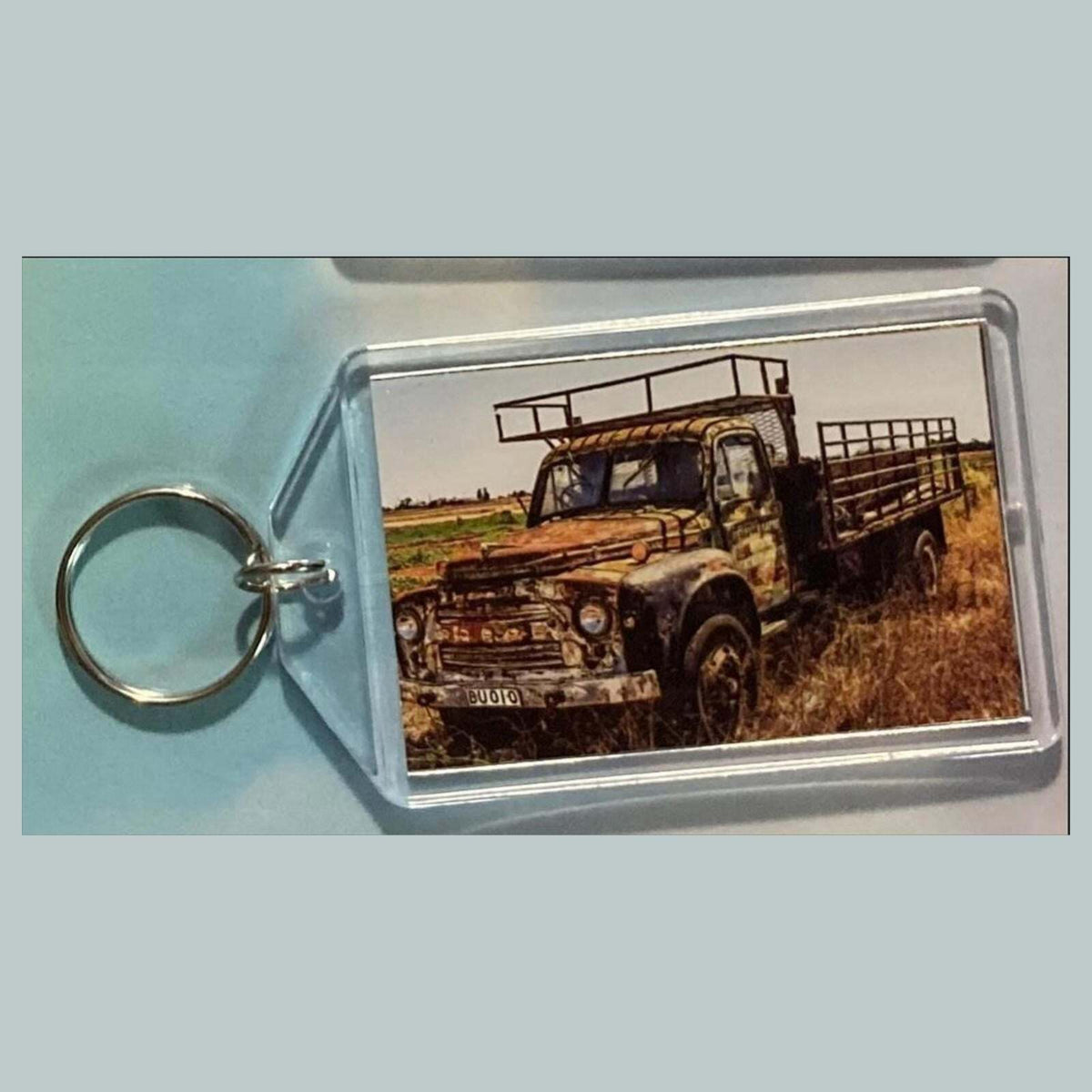 3585 1951 Plymouth Cranbrook In Desert Keychain | Vintage Automobile Keychain