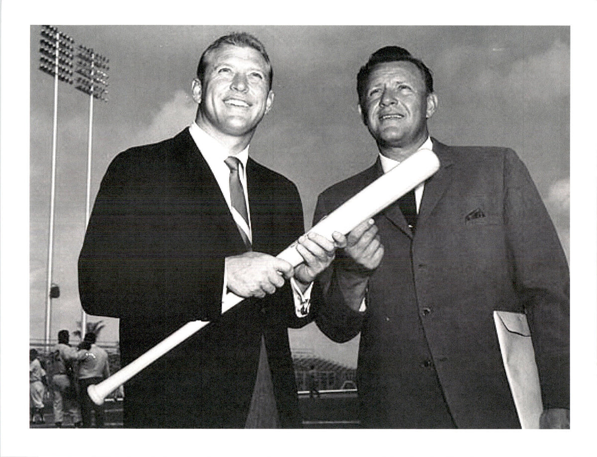 0605B Fiver Bundle 8X10 Glossy Photos Mickey Mantle Makes A Great Gift BBL
