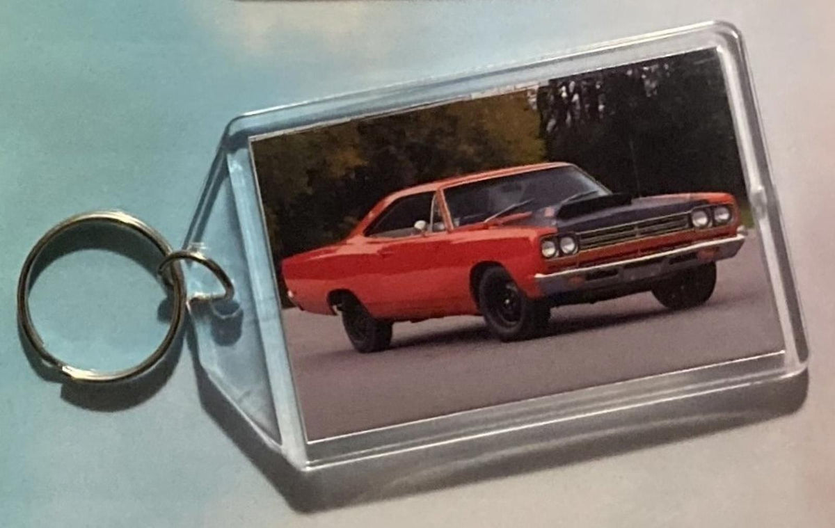 3550 1969 Plymouth Roadrunner Keychain | Vintage Automobile Photo Keychain | MSC KYC