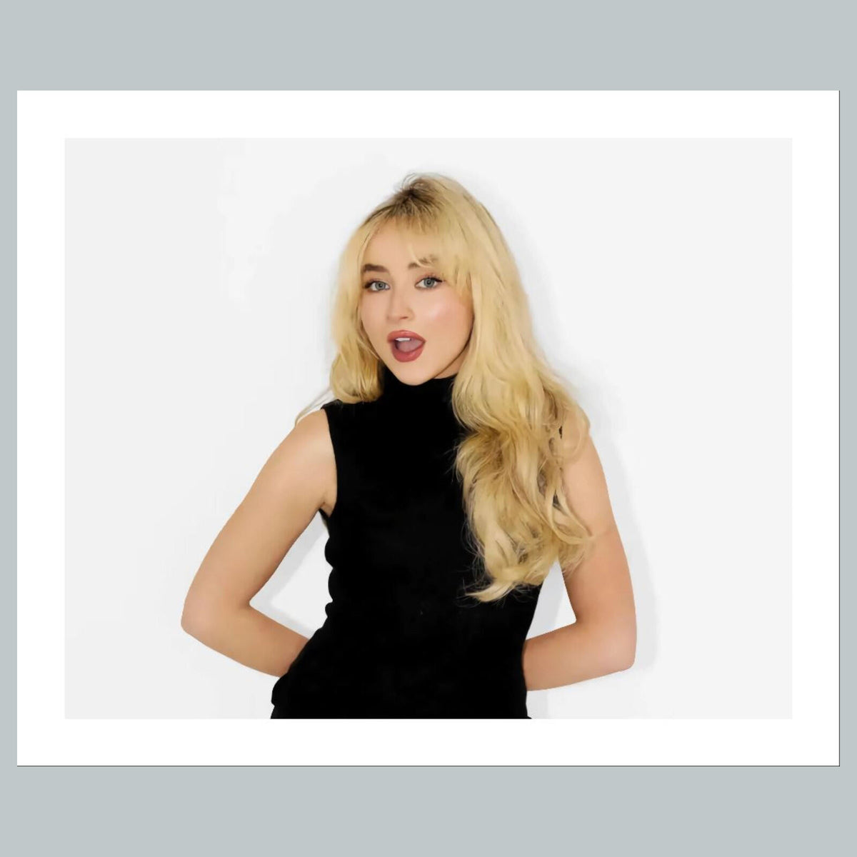 2058 Sabrina Carpenter 8x10 Glossy Photo - Fast-Secure Shipping