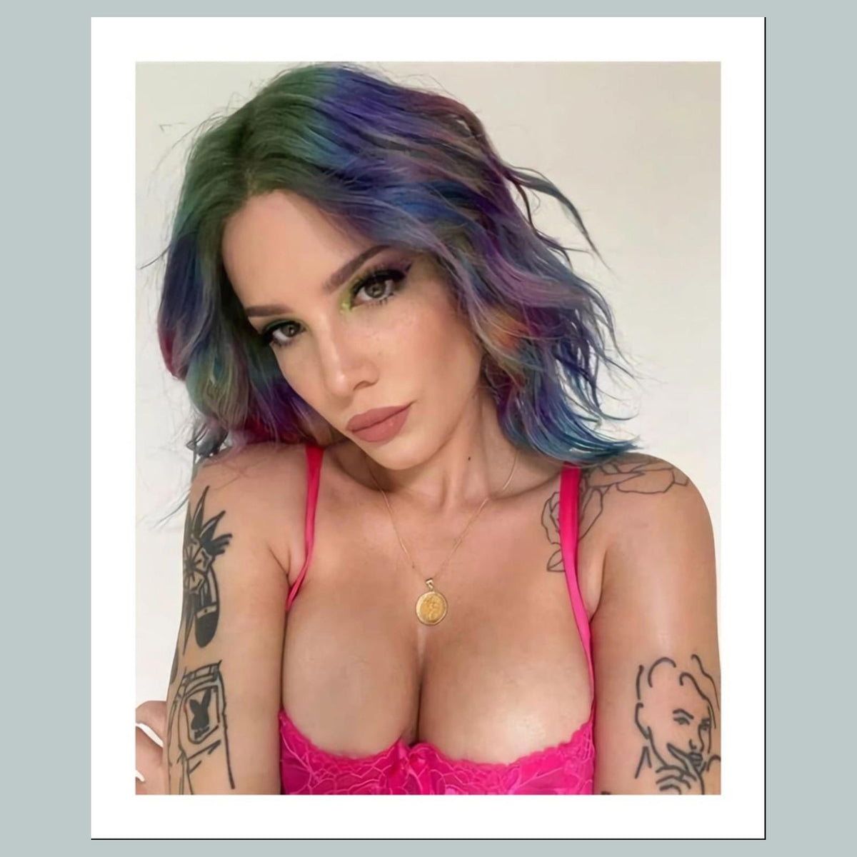 1692 Halsey 8x10 Glossy Photo - Fast-Secure Shipping Makes A Great Gift