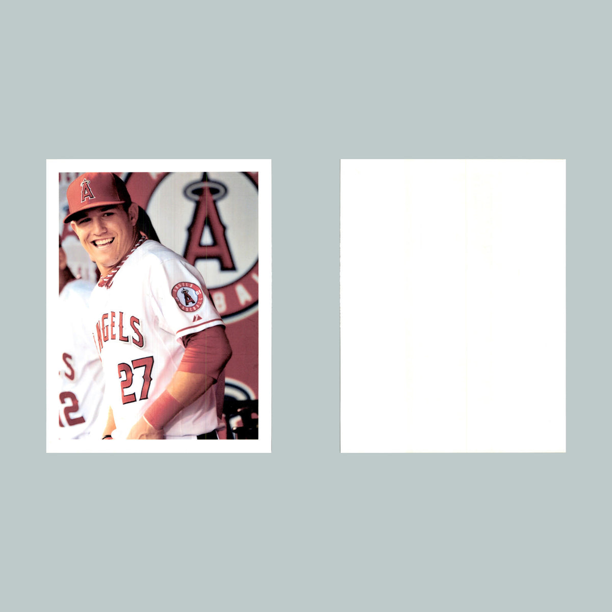 0030 P-8X10 Mike Trout in Dugout Glossy Photo Fast-Secure  Shipping BBL