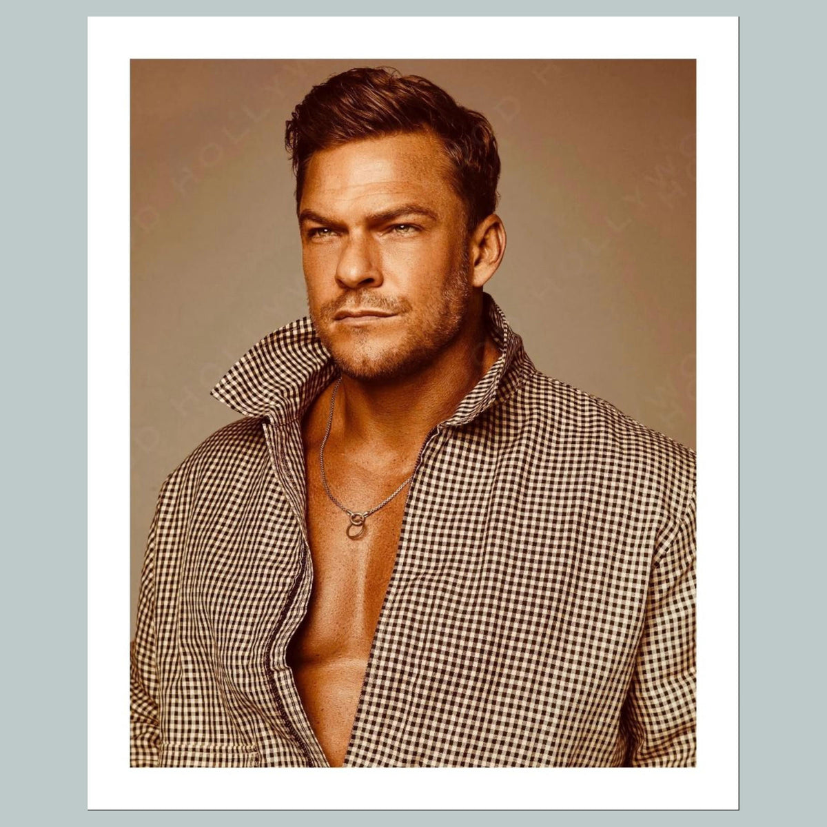 1621 Alan Ritchson 8x10 Glossy Photo- Fast-Secure Shipping