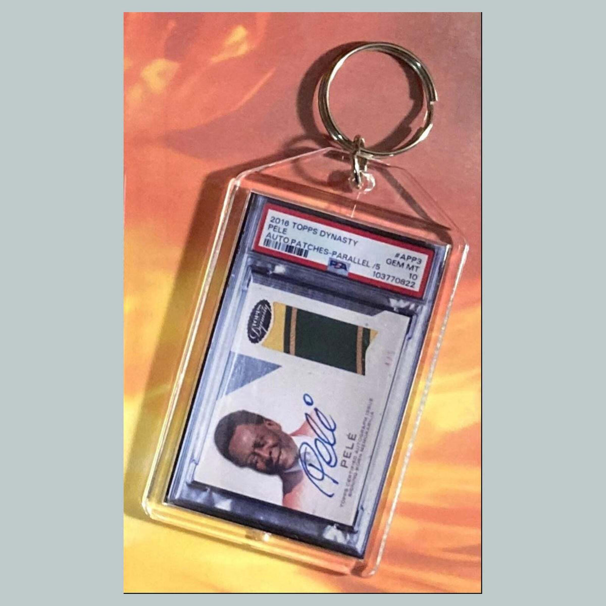 3635 Pele 2016 Topps Dynasty Patch Auto  Custom Hand Made Keychain