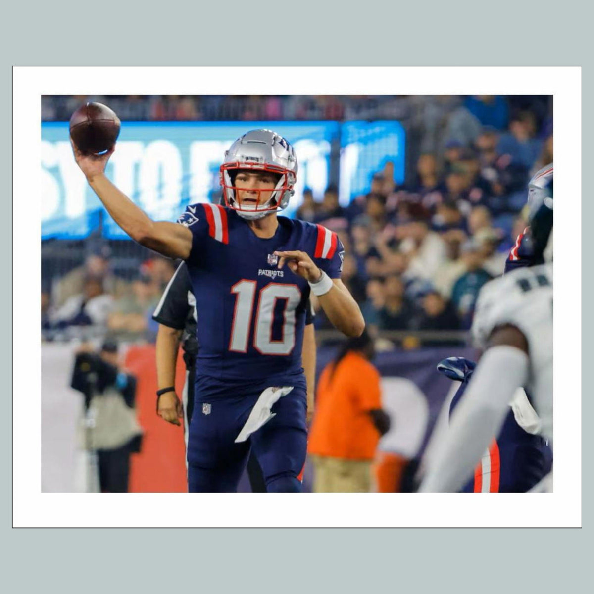 1023 8X10 Drake Maye 8x10 Glossy Photo - Fast-Secure Shipping FBL