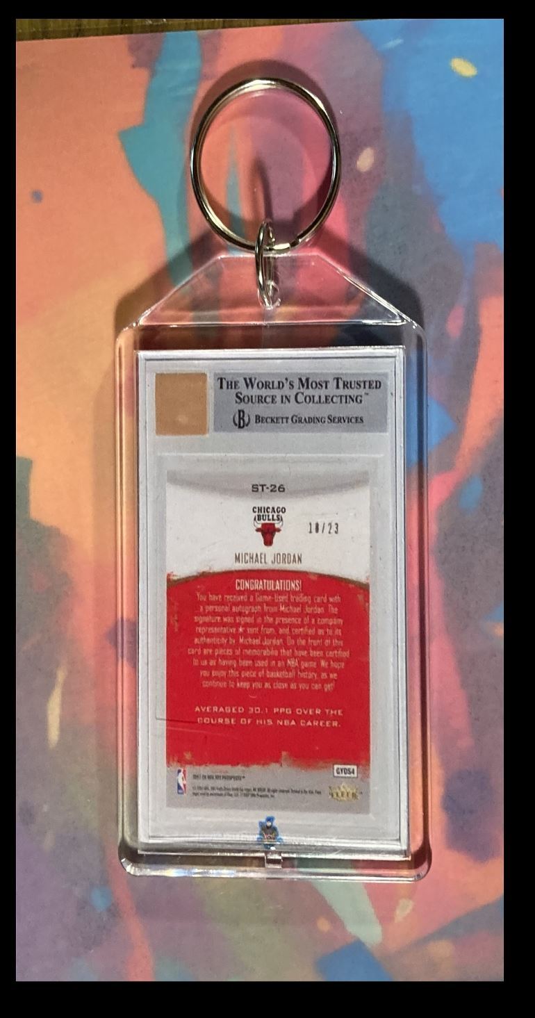2999 Michael Jordan 2007 Fleer Stat Tracker Patch Auto Keychain