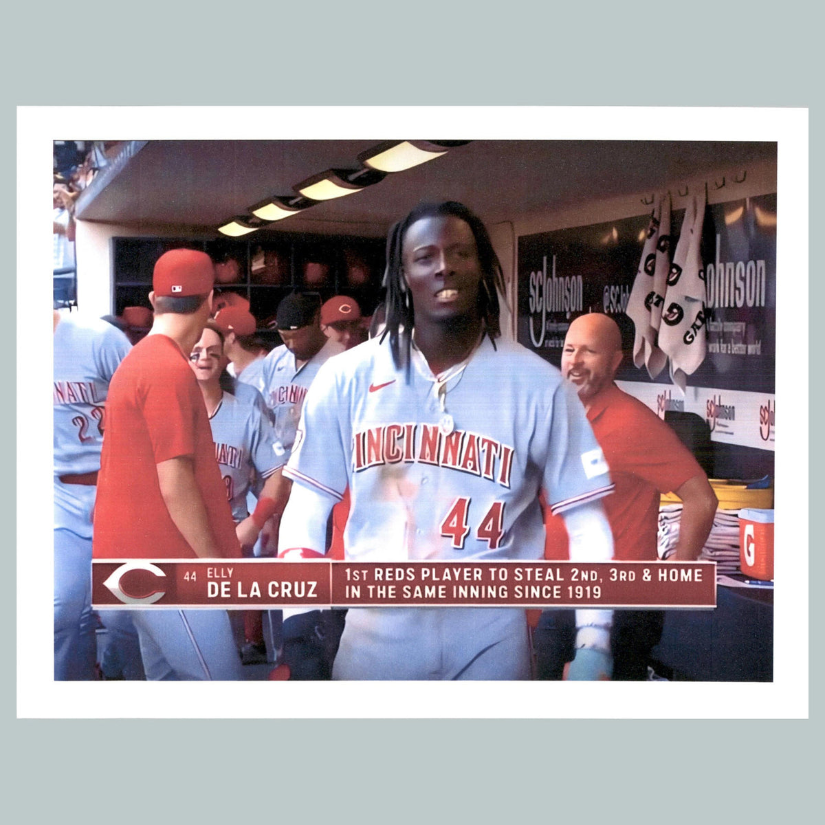 0178 P -8X10 Elly De La Cruz Stealing 3 Bases Glossy Photo Fast Shipping BBL