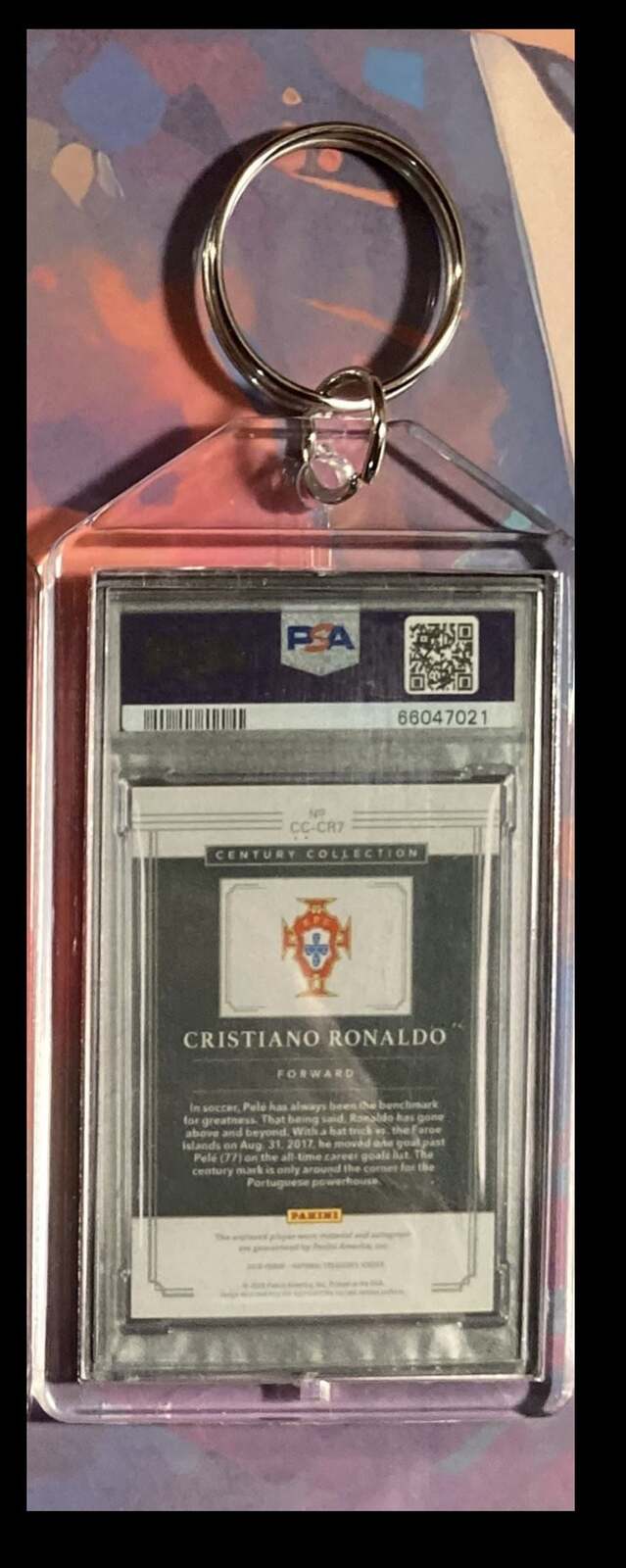 3167 Cristiano Ronaldo 2018 Panini Nat Treas Century Patch Auto Keychain - Gift