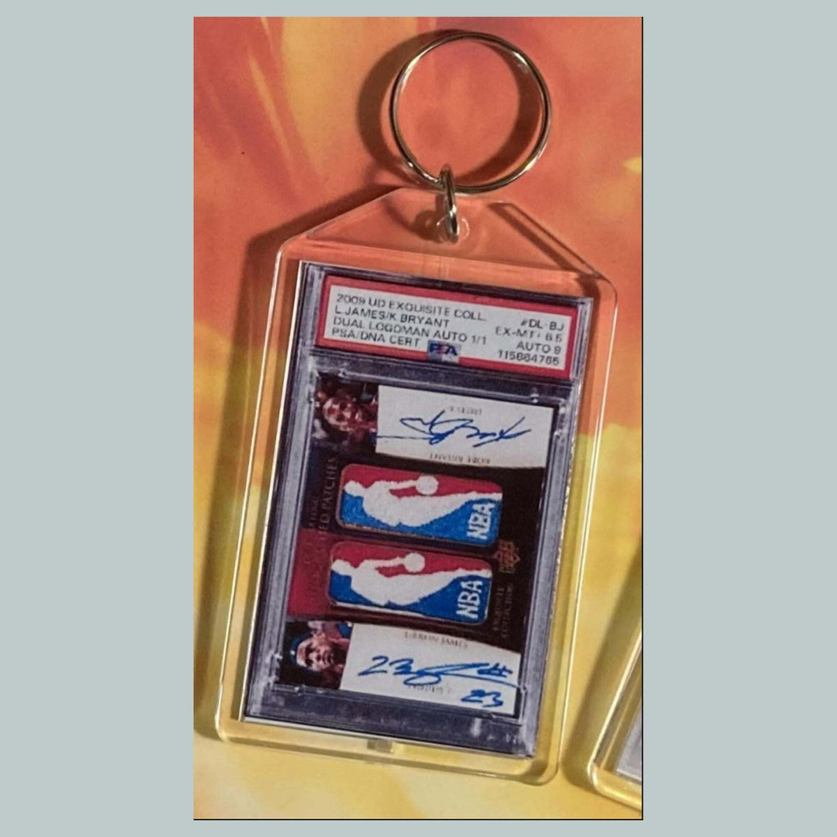 3656 Lebron James-Kobe Bryant 2009 UD Ex Dual Logoman Autos Custom Made Keychain