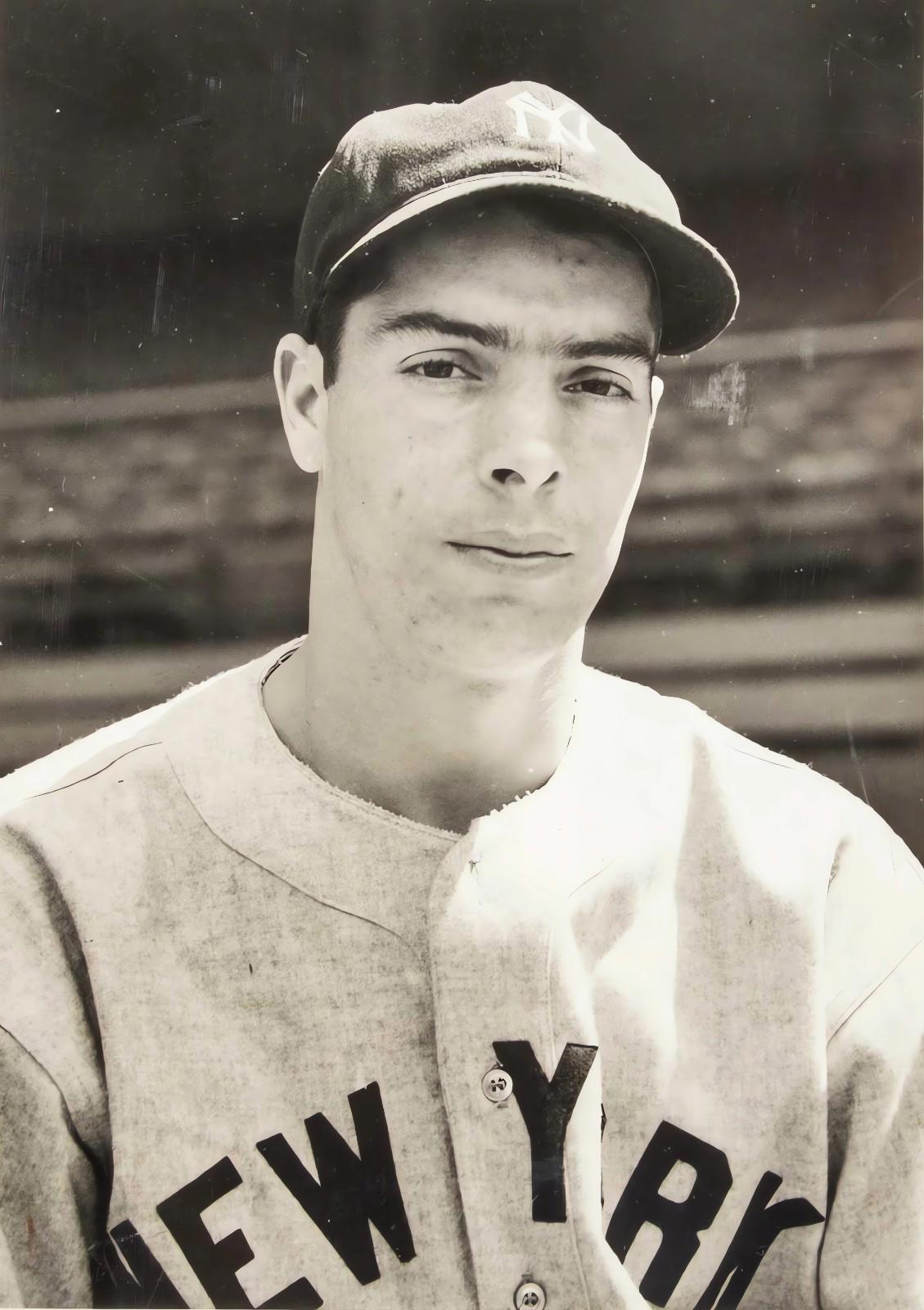 0725 P-8X10 Joe DiMaggio Glossy Photo Fast Secure Shipping BBL