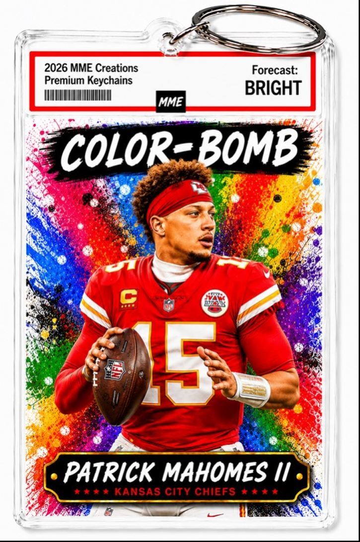 3897 Patrick Mahomes Keychain | Color-Bomb Custom Photo Keychain With Nameplate