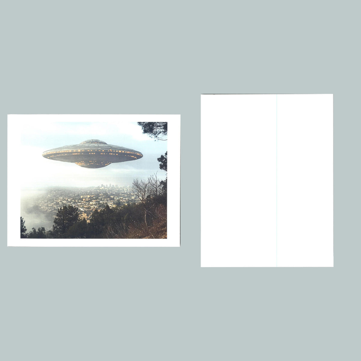0381 P -8X10 UFO Glossy Photo Fast-Secure Shipping MS